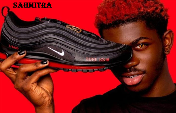 Nike Gugat "Sepatu Setan" yang Mengandung Setetes Darah Manusia